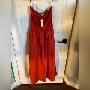ANTHROPOLOGIE Stateside Strapless in Vibrant Red